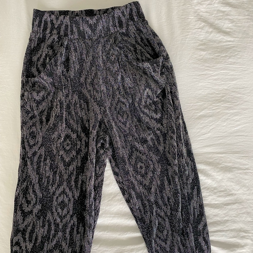 Bebe pants